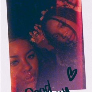 Meet your Posher, Kaytlin